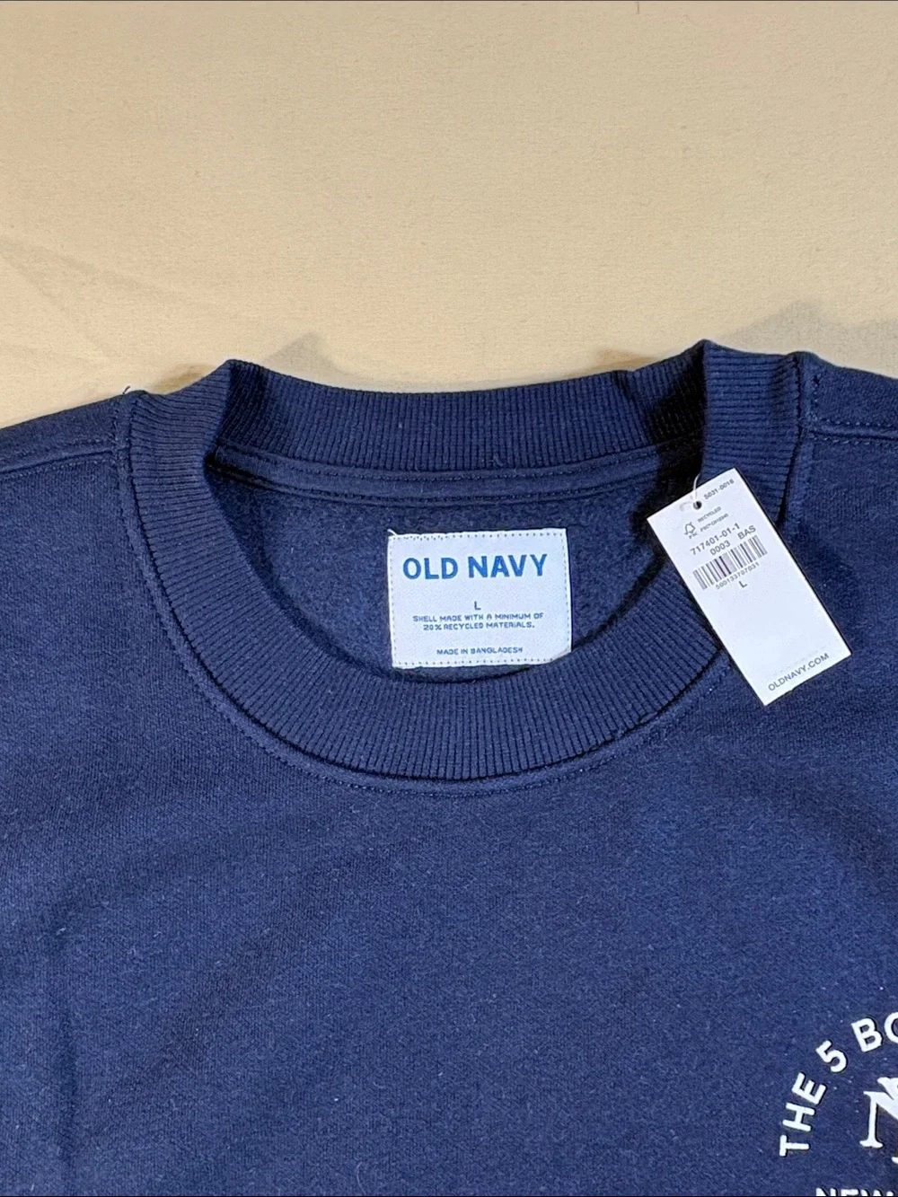 Old Navy New York Yankees Sweatshirt NWT Mens L Blue Crewneck 5 Boroughs MLB
